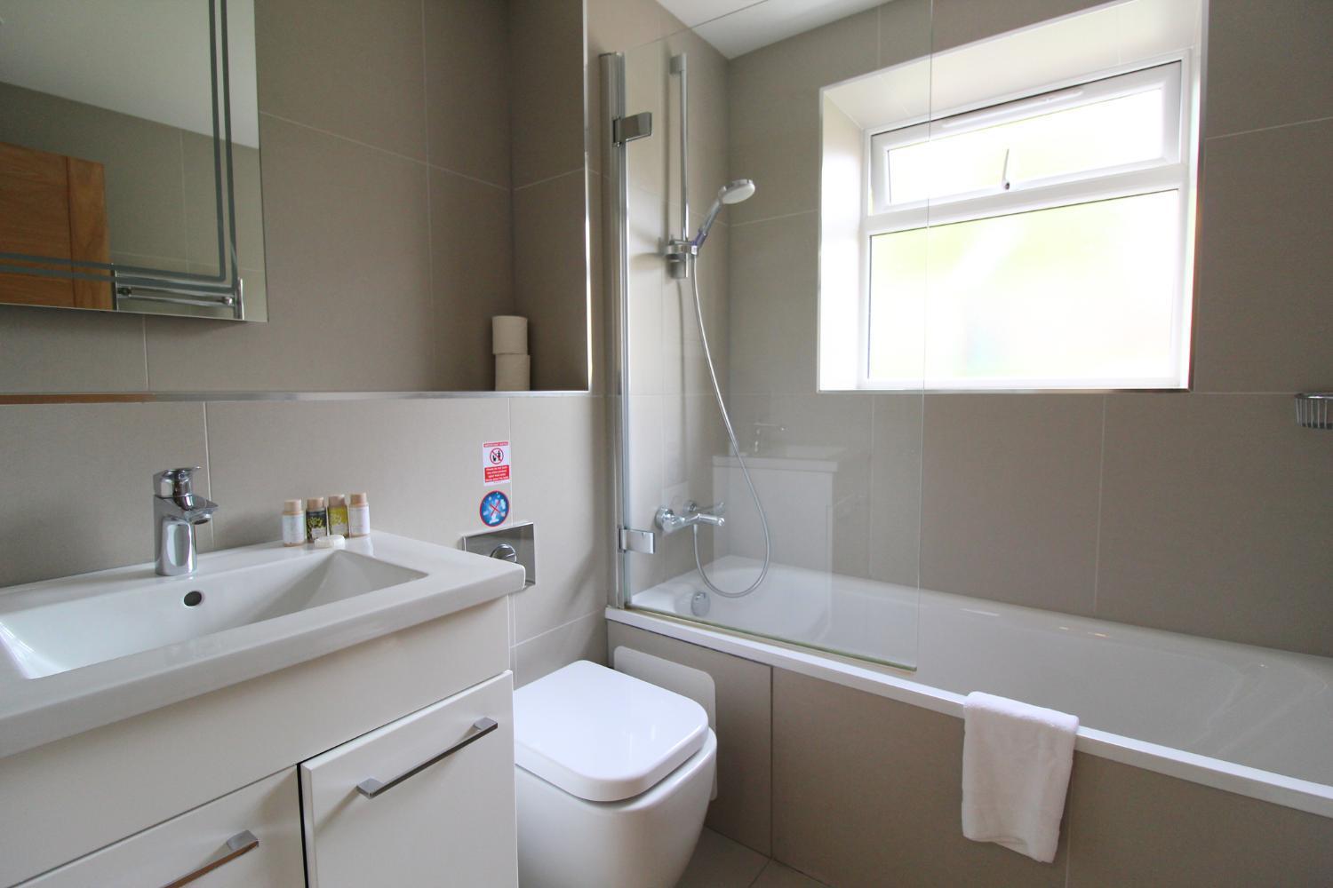 Appartement West By Viridian Finchley