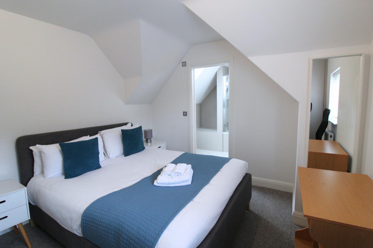 West By Viridian Finchley